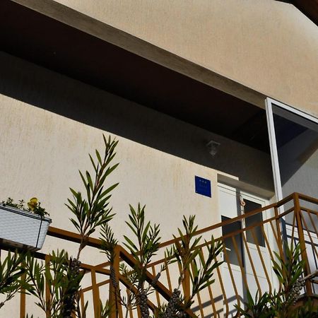 Apartman Anita Buzet Bagian luar foto
