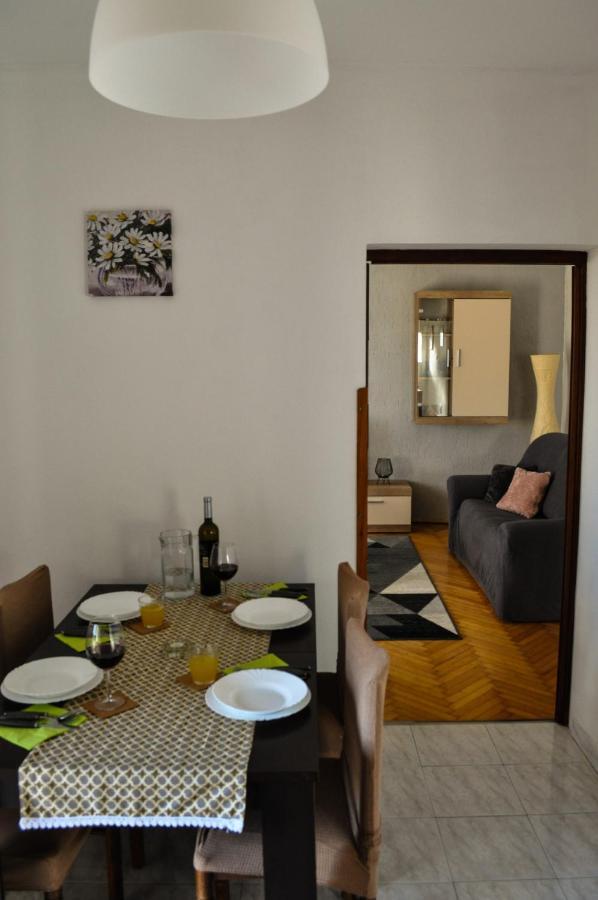 Apartman Anita Buzet Bagian luar foto